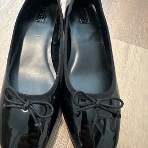 Forever 21 Glossy Black Ballet Flats